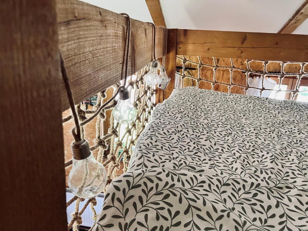 Apartman Na Ranci Pod Lovosem Velemin エクステリア 写真